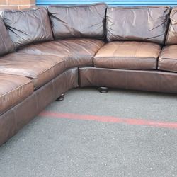 Leather Sectional Couch “WE DELIVER”