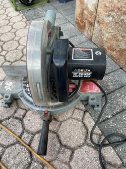 Delta 10” Power Mitter Saw Used but Working Good $90 Firm on Price