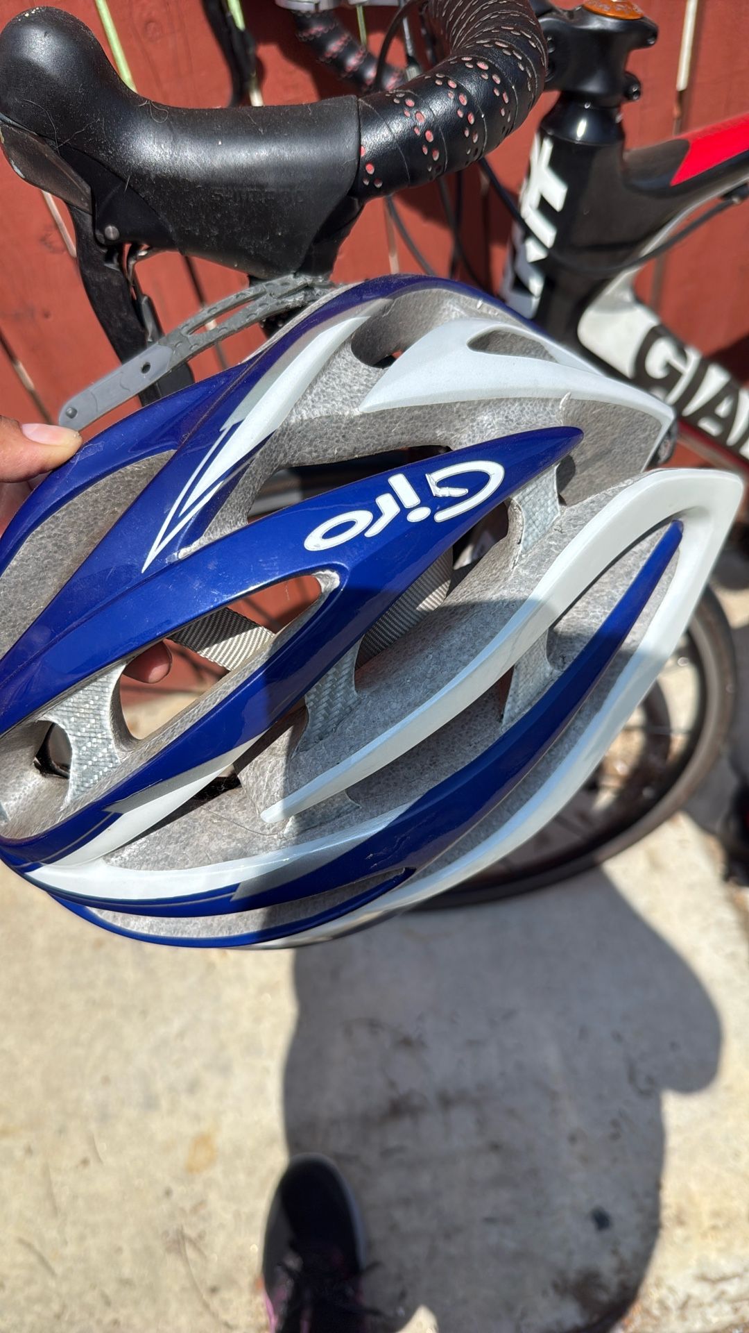 Giant road Bike, Giro Helmet Shoes 12.5 Size And Bike Computer.