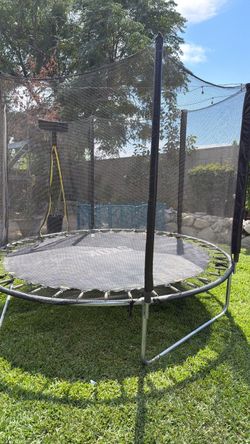 Trampolín grande