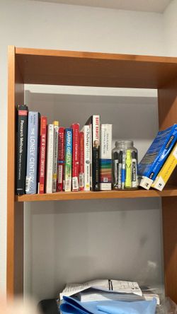 Books DM per