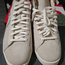 Looney Tunes Converse