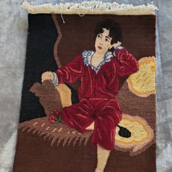 A Beautiful Hand Woven 21"X29" CarpetTo Decorate Your Wall