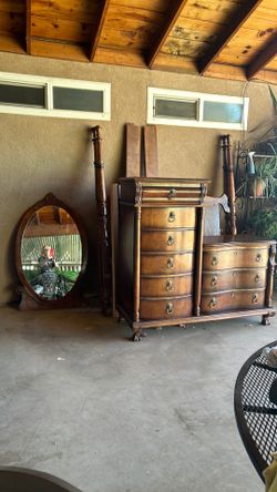 Antique bedroom set