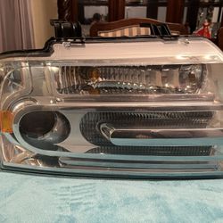 2007-2014 Lincoln Navigator Headlight 