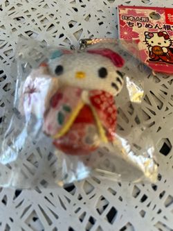 For sale small hello kitty is ready for pick up Lynwood