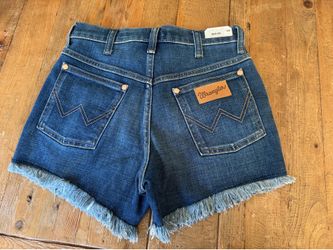 Wrangler Reworked High Rise Cut-Off Shorts