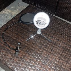 Blue Snowball Microphone 