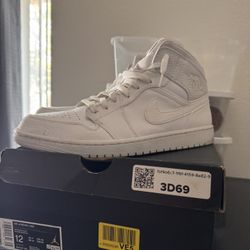 Jordan 1 Mid Triple White 2.0 (Size 12)