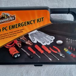 NEW 30 Piece Emergency Car Tool Kit 