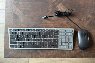 Dell Premium Wireless Keyboard (KC1907) & Wired Mouse Combo
