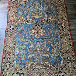 Persian Handmade Silk Rug. Perfect Condition 