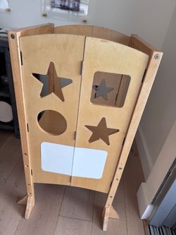 Kidscraft kitchen helper stool