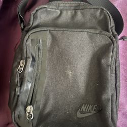 Nike Cross Body Bag 