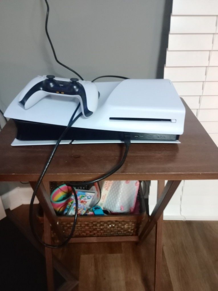 PS5 Slim Blueray With Sony PlayStation Bluetooth Headphones