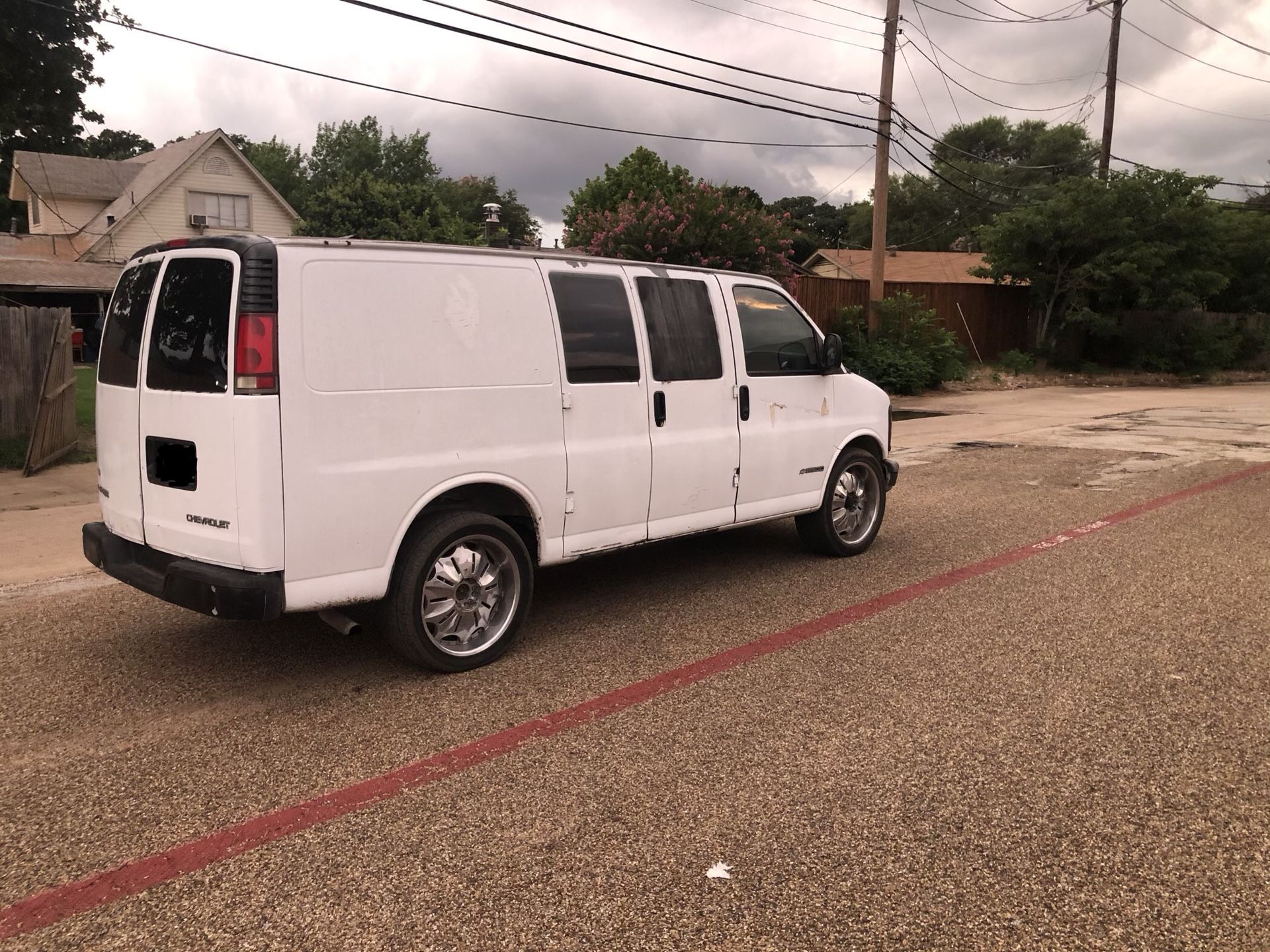 1999 Chevrolet Express