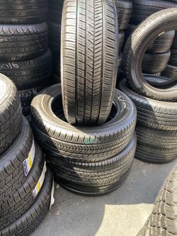 SET YOKOHAMA 205/60/16 SEMI NEW 85% TREAD LIFE $180 INCLUDE PROFESSIONAL INSTALLATION AND TAX