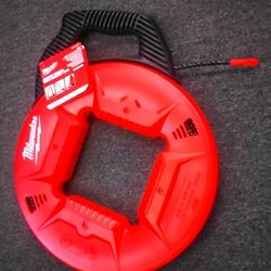 MILWAUKEE 50' POLYESTER FISH TAPE W/ NON-CONDUCTIVE TIP