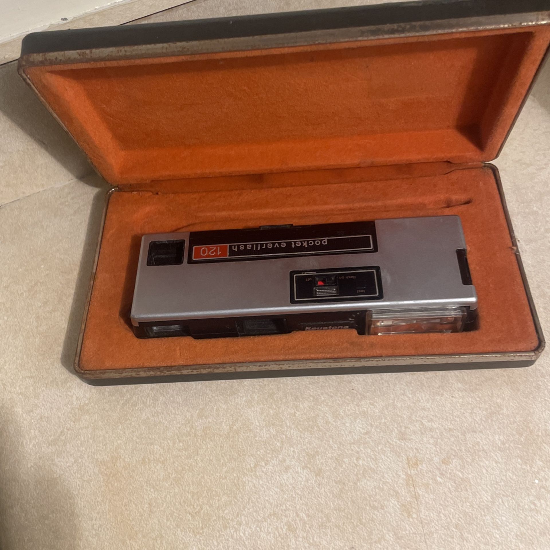 Keystone 120 Pocket Ever flash Camera