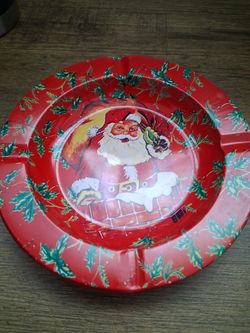 1960's Vintage Santa Tin Ashtray 