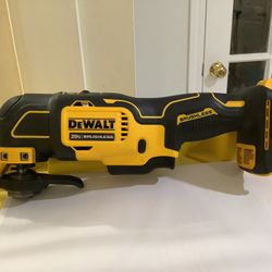 DCS354 DeWALT 20V Max Brushless Oscillating Multi Tool TOOL ONLY 