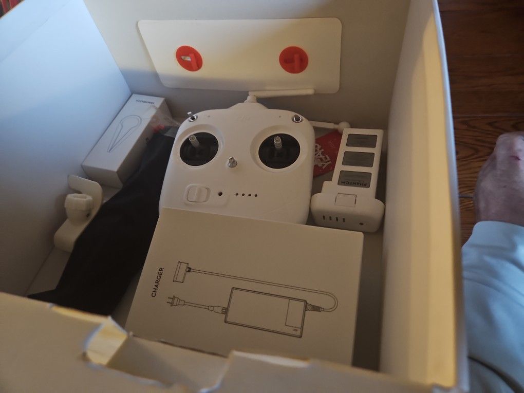 DJI Phantom 3 Drone