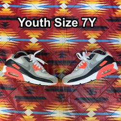 Nike Air Max 90 GS Youth Size 7Y White Black Grey DC8334-100 Infrared