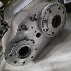 Atlas transfer case empty for mockup only