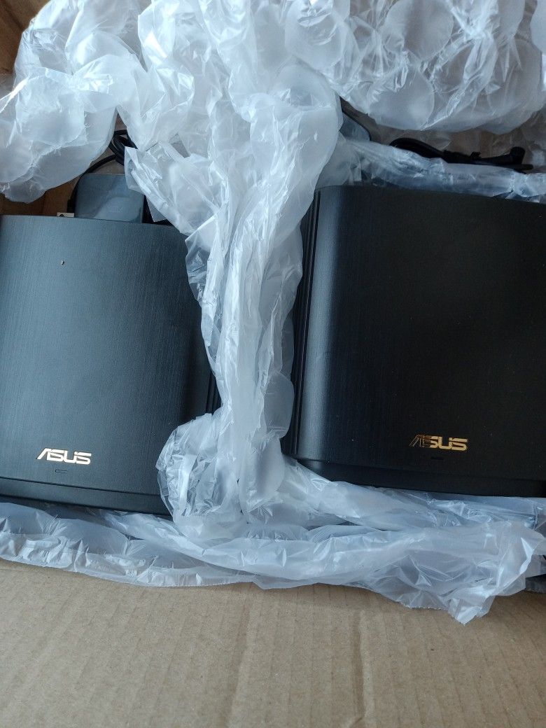 Asus Tri Band WiFi Router 
