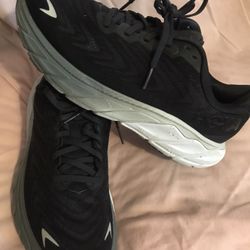 Hoka Size 9  Women Like New 