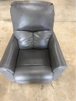 Wall Recliner