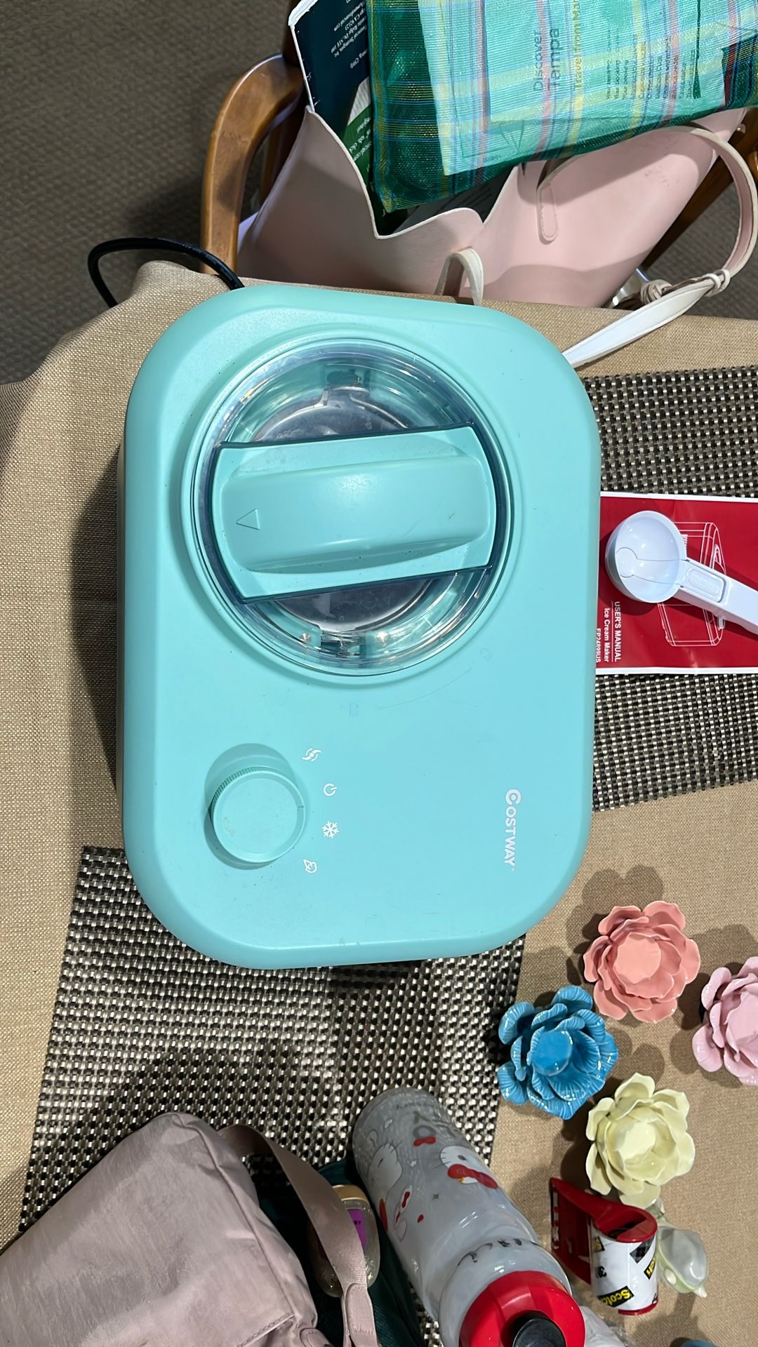 Ice cream maker