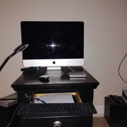 2017 IMAC 21.5 Desktop All-in-One!!!