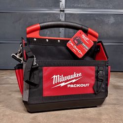 Milwaukee 15 in. PACKOUT Tote