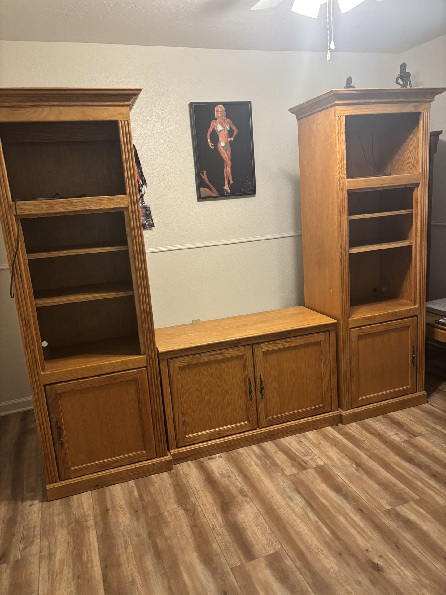 Entertainment Center - Base And 2 Towers With Lights