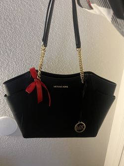 Micheal Kors tote bags