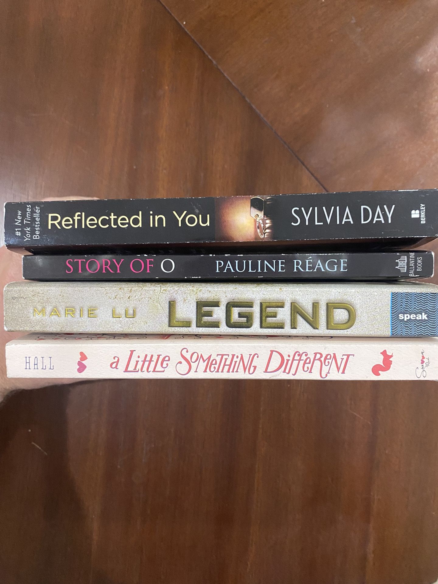Book Bundle - Romance & Fiction (4 Books)