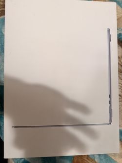 Brand New MacBook Book M4 15inch