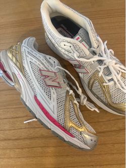 New  Balance - Metallic Dragon - Men's 10.5 - New