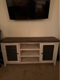Farmhouse tv stand and coffee table
