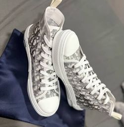 Dior Shoes