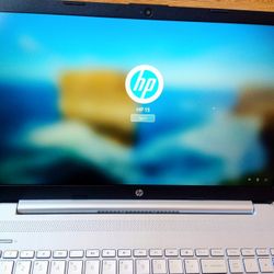 HP 15 Intel i5 11th Gen/Iris Xe Graphic/512GB SSD/16GB RAM with Adobe Suite 2025