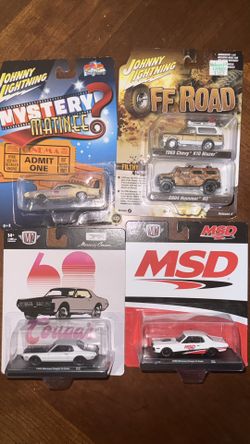 M2/Auto World/Johnny Lightning/Green Lightning