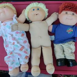 Vintage Cabbage Patch Dolls Bundle 