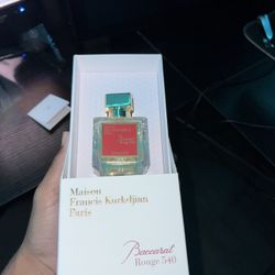 Baccarat Rouge 540 Extrait de parfum
