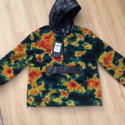 Nobis Unisex Sherpa Pullover For Exceptional Warmth