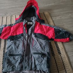 Children's Jacket 4/5-6/7 In Great Condition With Removable Hoodie