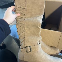 Size 7 Boots