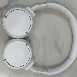 JBL white headphones