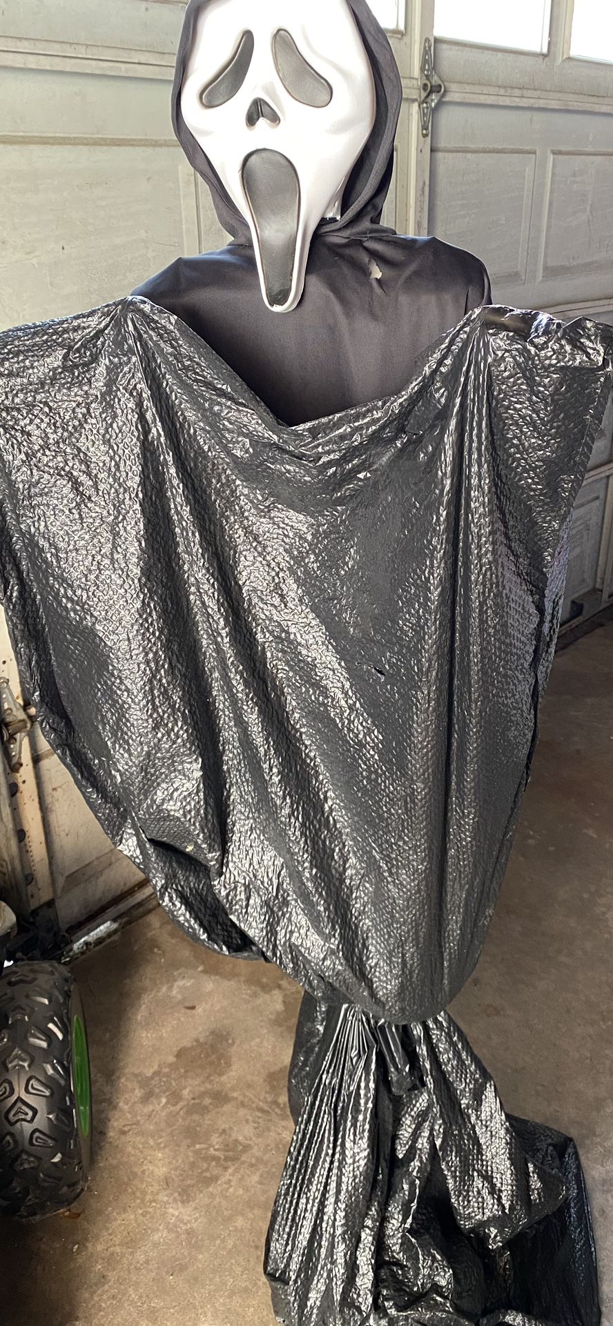 5.4 Ft. Ghost Face Animatronic Spirit Halloween  🚨Item Pending🚨